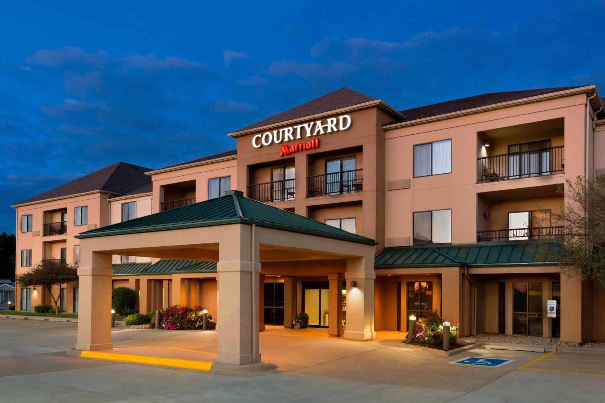 Hotel Courtyard By Marriott Bloomington Normal Zewnętrze zdjęcie