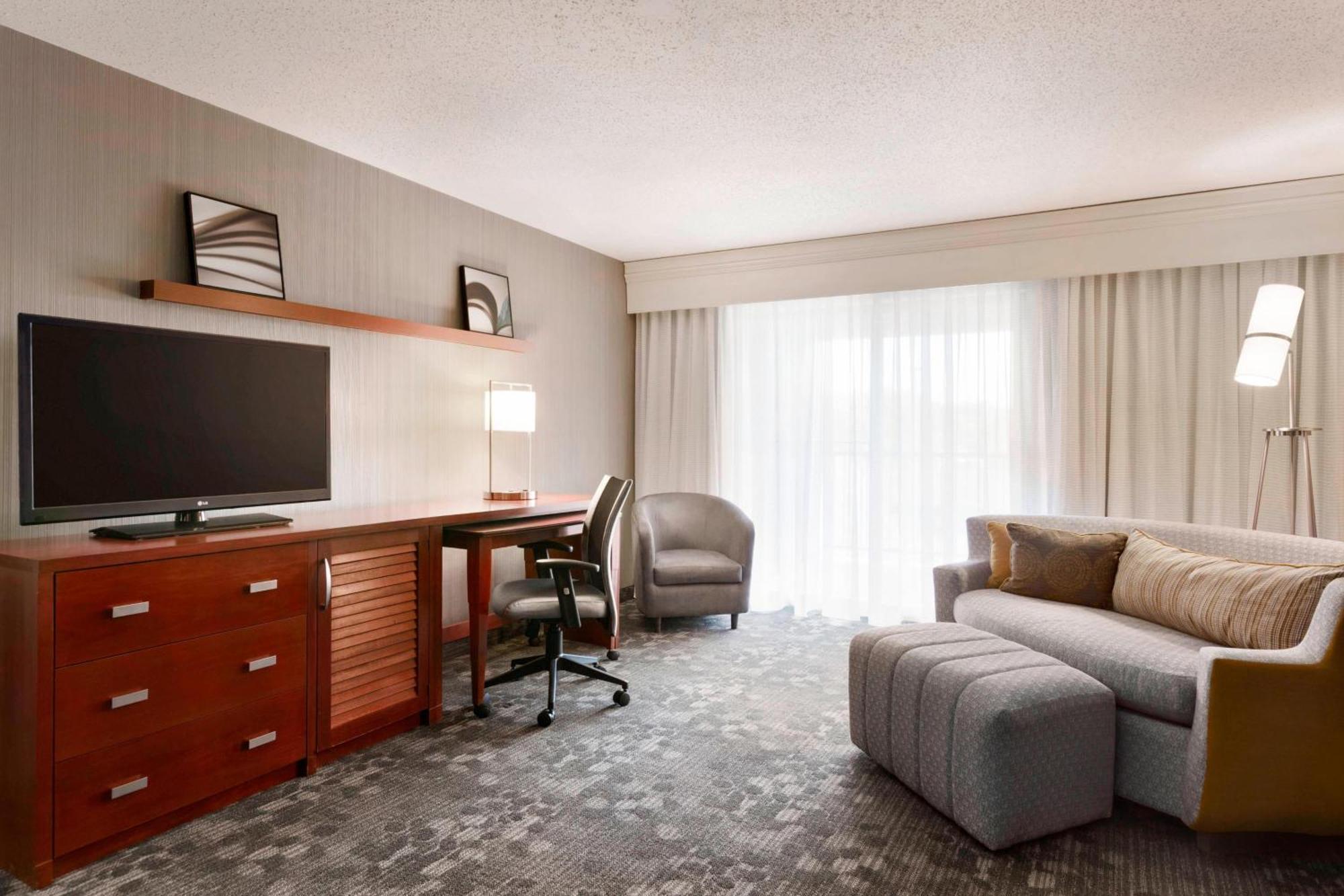 Hotel Courtyard By Marriott Bloomington Normal Zewnętrze zdjęcie