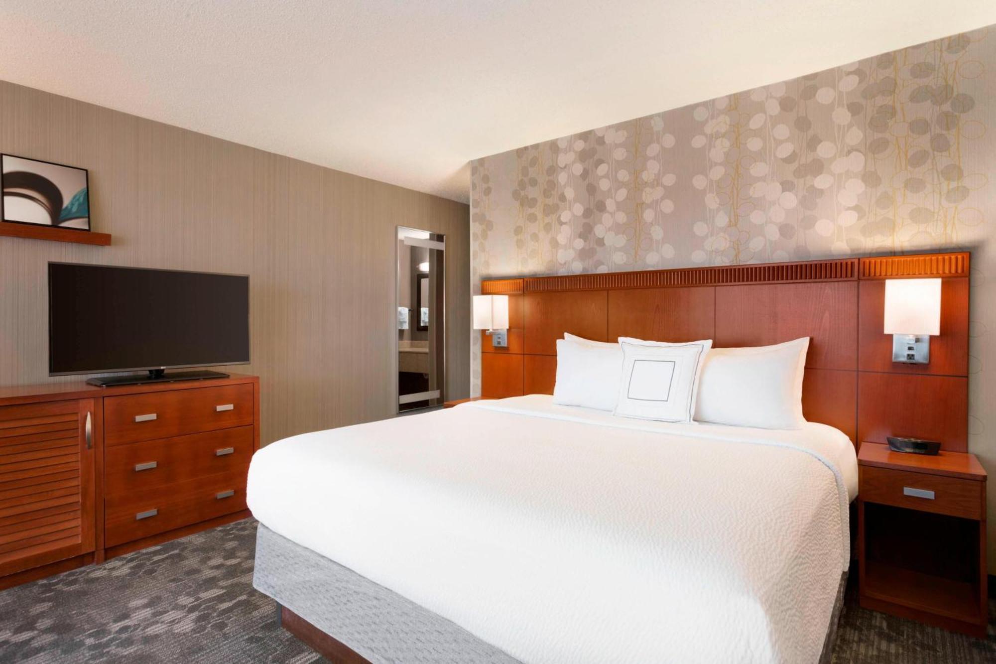 Hotel Courtyard By Marriott Bloomington Normal Zewnętrze zdjęcie