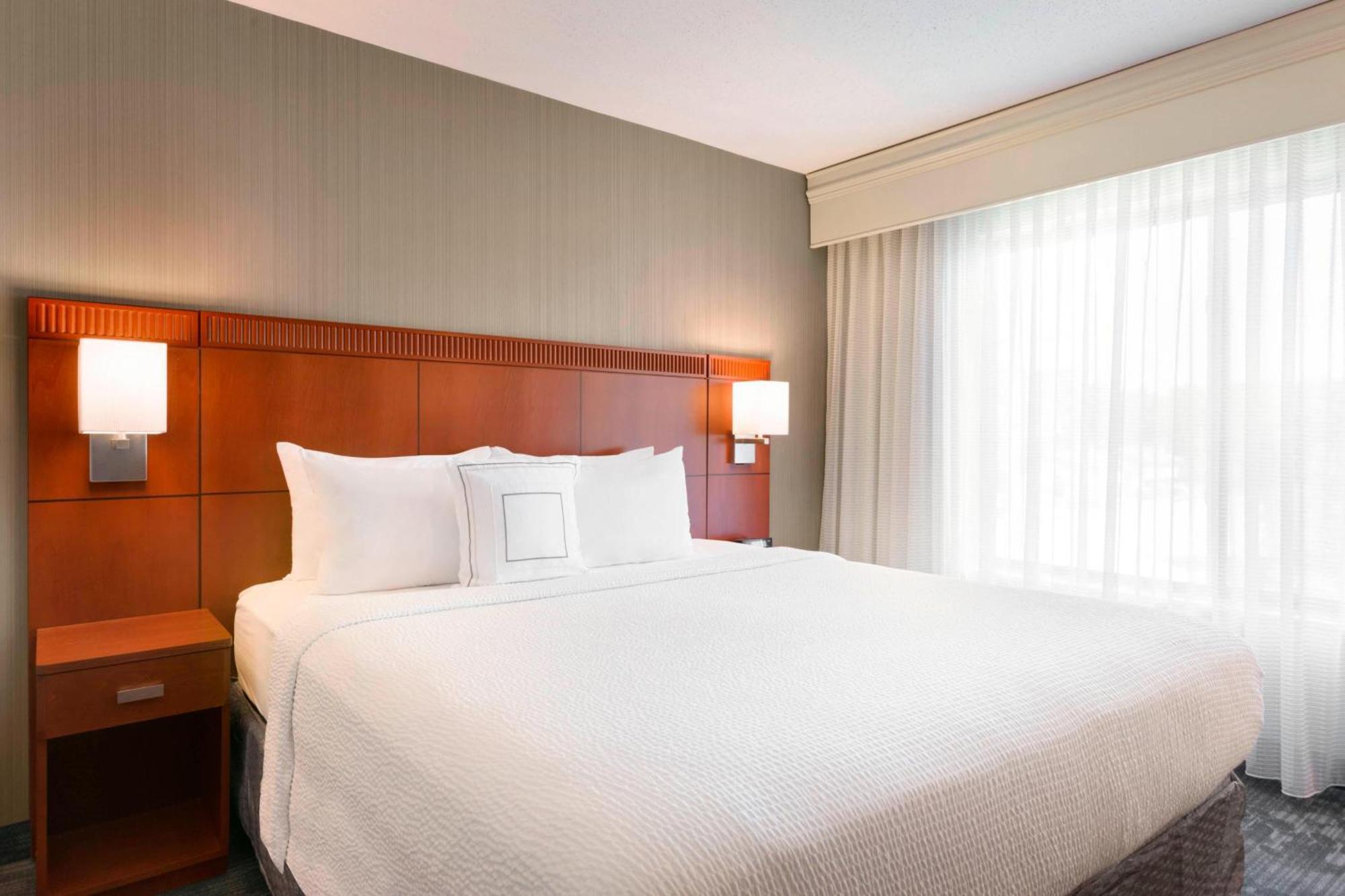 Hotel Courtyard By Marriott Bloomington Normal Zewnętrze zdjęcie